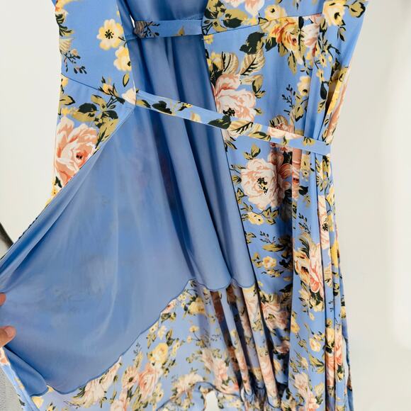 Boutique Miami Blue Floral Maxi Wrap Dress with Ruffle Hem Size Small Romantic - Picture 4 of 7